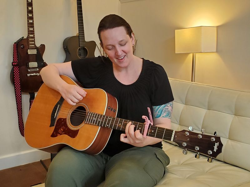 Jamming on the Guitar