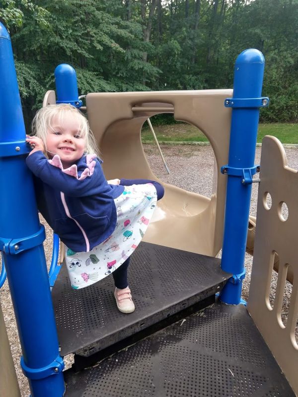 'Look! I can do one foot up!'